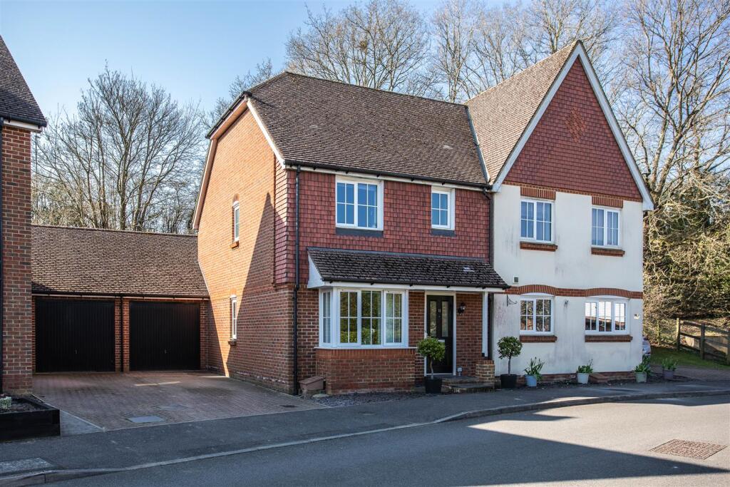Main image of property: Baxendale Way, Uckfield TN22 5GB