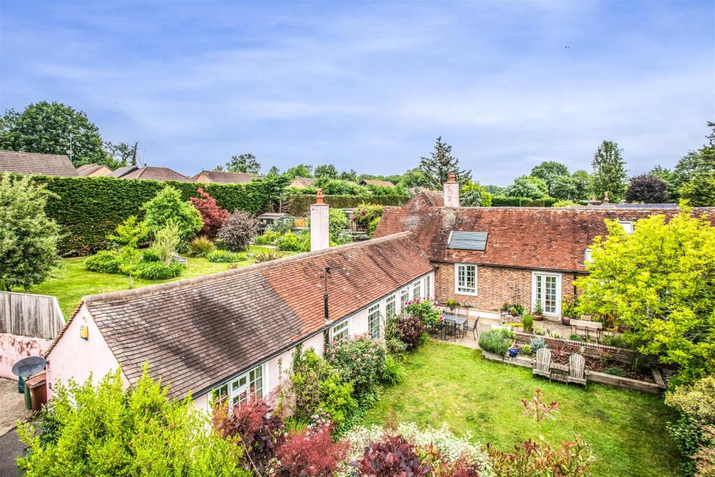 Main image of property: Hempstead Lane, Uckfield TN22 3DL