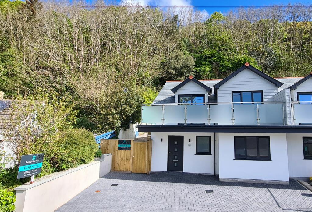 3 bedroom semidetached house for sale in Sunnyvale Road, Portreath, TR16