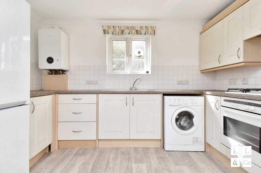 Main image of property: Gweal Pawl, Redruth, TR15
