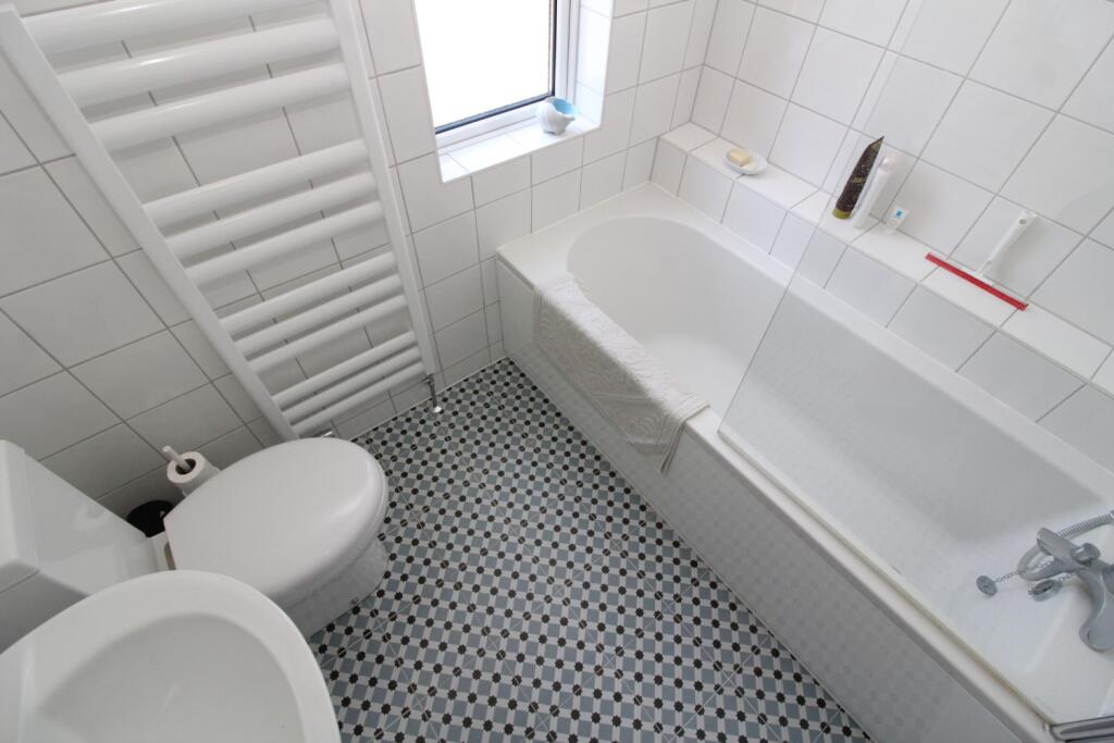 Additional property image - Stanmer Villas, Brighton, BN1 7HN