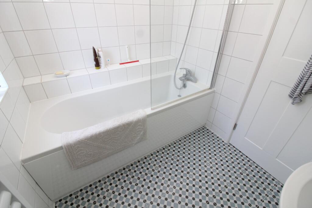 Additional property image - Stanmer Villas, Brighton, BN1 7HN