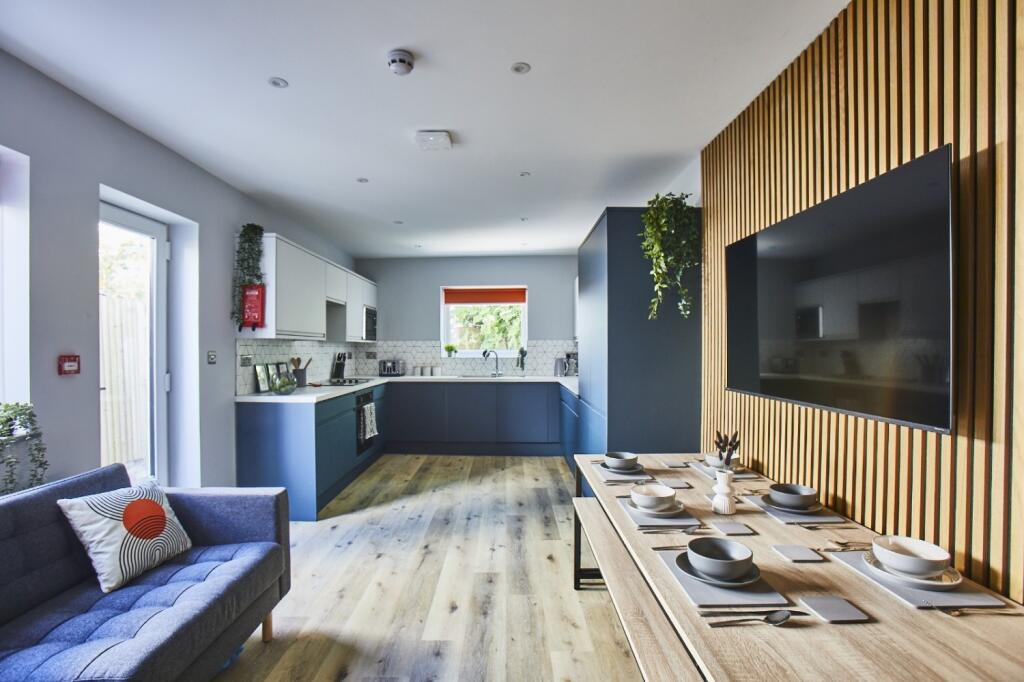 Main image of property: Teville Road, Worthing, West Sussex