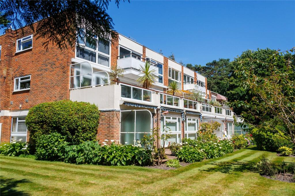 3 bedroom apartment for sale in The Avenue, Branksome Park, Poole, Dorset, BH13
