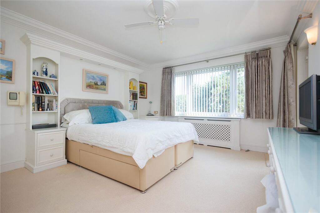 Additional property image - Ravine Road, Canford Cliffs, Poole, Dorset, BH13