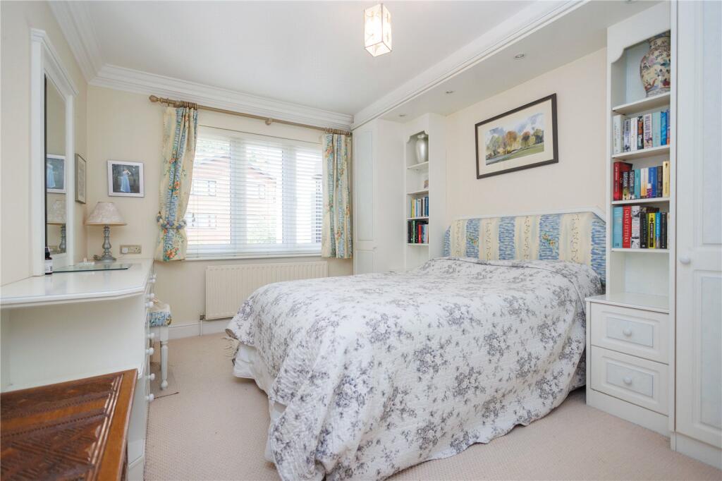 Additional property image - Ravine Road, Canford Cliffs, Poole, Dorset, BH13