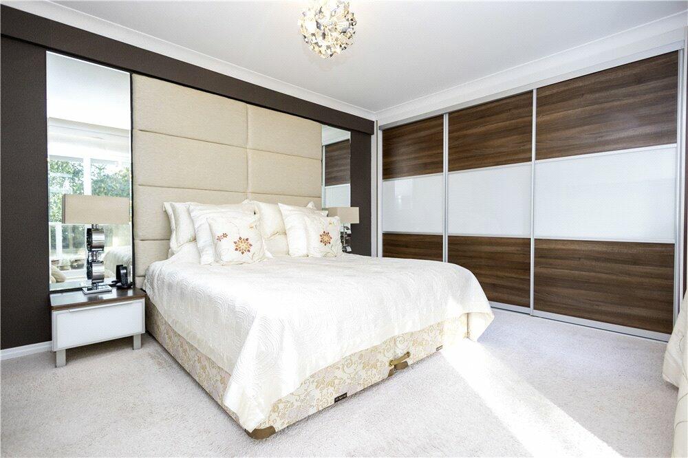 Additional property image - 3, Forsyte Shades, 82 Lilliput Road, Poole, BH14