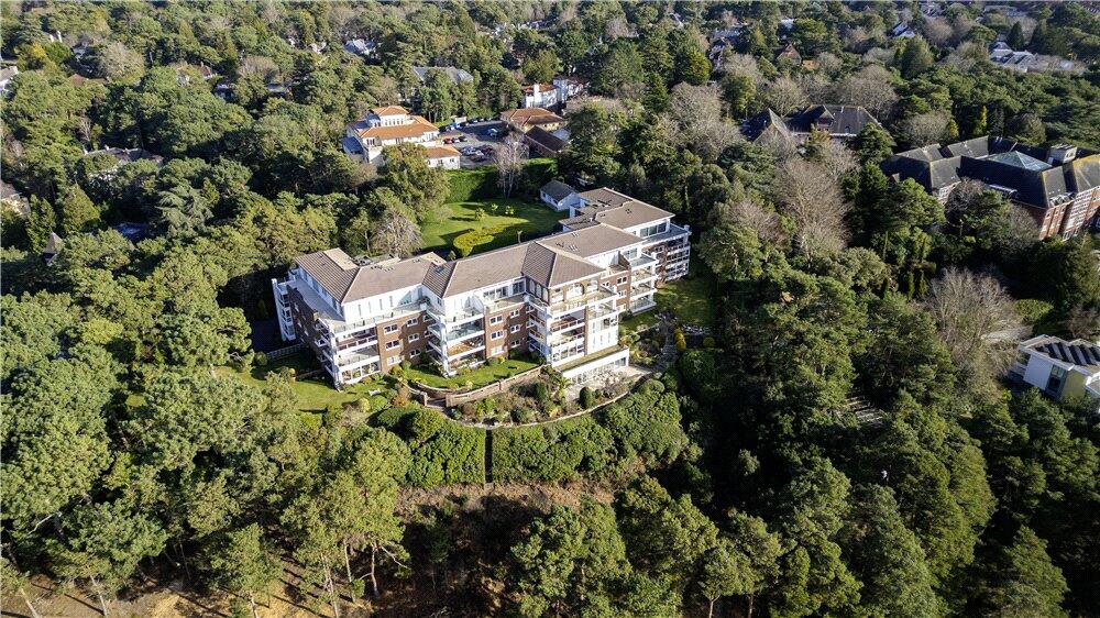 Additional property image - 3, Forsyte Shades, 82 Lilliput Road, Poole, BH14