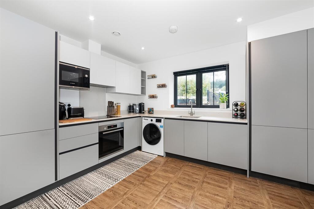Additional property image - Downs Court Road, Purley