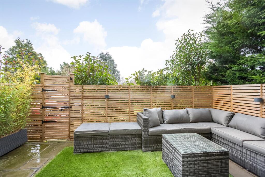 Additional property image - Athena House, Edgehill Road, Purley
