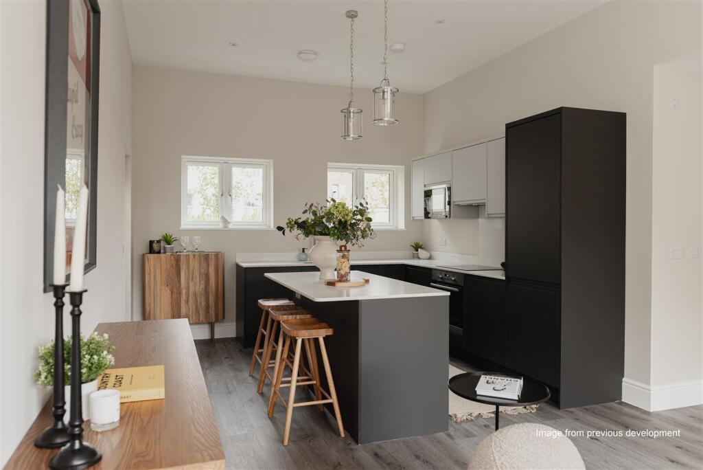 Additional property image - Whitgift Heights, South Croydon