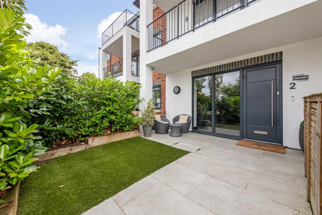 Main image of property: Coulsdon Road, Coulsdon