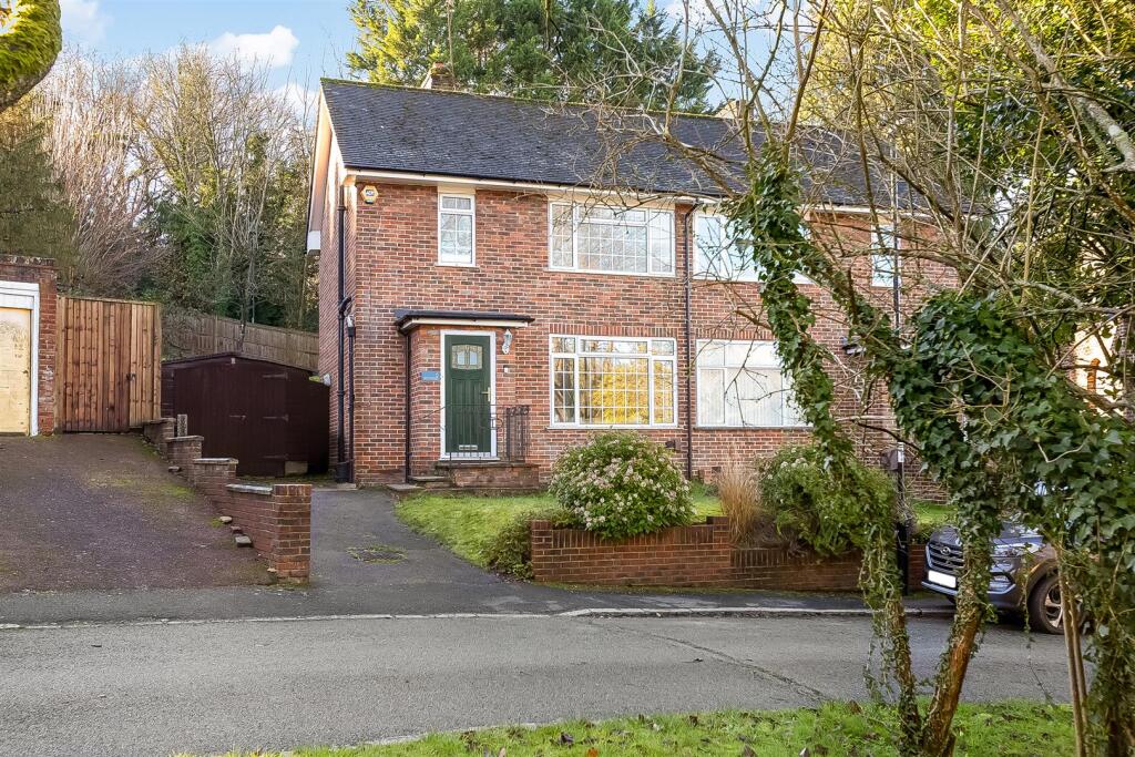 Main image of property: Barn Crescent, Purley