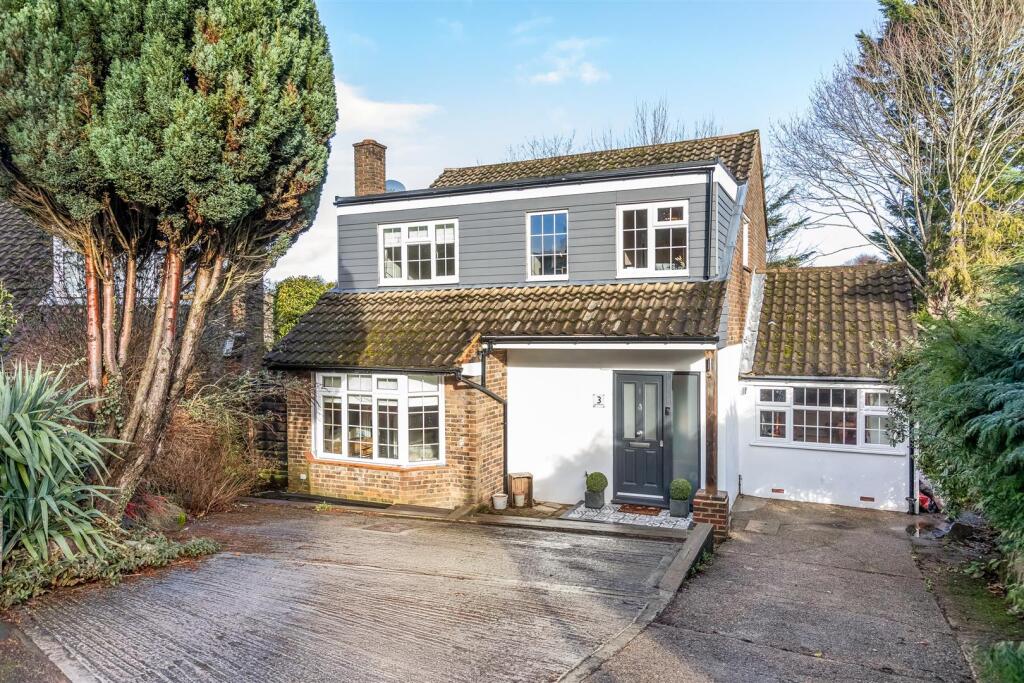 Main image of property: Ownstead Gardens, South Croydon