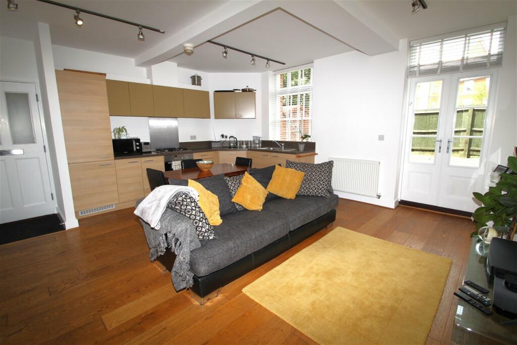 Additional property image - Old St. Michaels Drive, Braintree, CM7 2AN