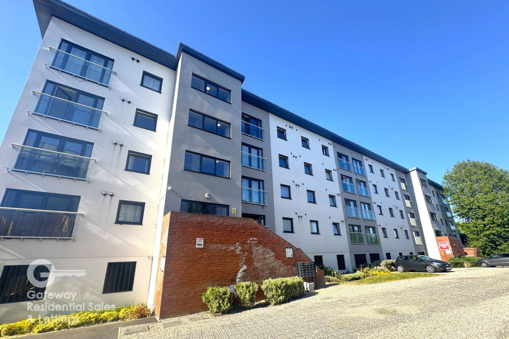Main image of property: Braintree, Essex, CM7 1GT