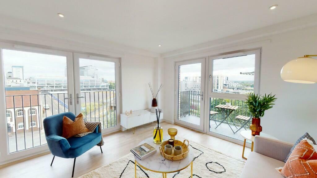 Main image of property: Minerva Square, Glasgow, G3