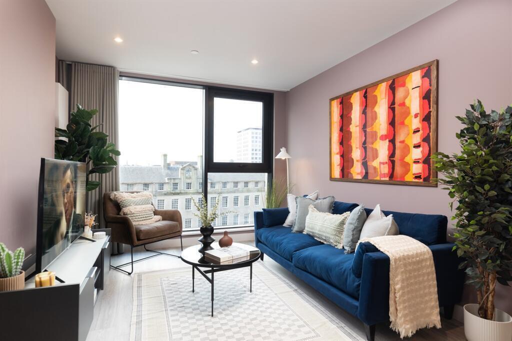 Main image of property: Holland Street, Glasgow, G2 4BB