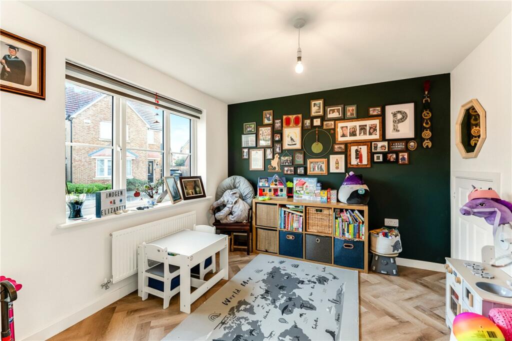 Additional property image - Waterton Way, Bishops Tachbrook, Warwickshire, CV33