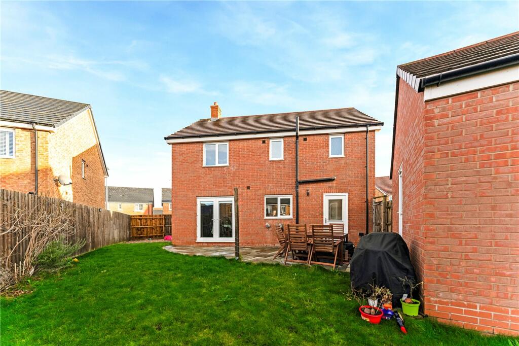 Additional property image - Waterton Way, Bishops Tachbrook, Warwickshire, CV33