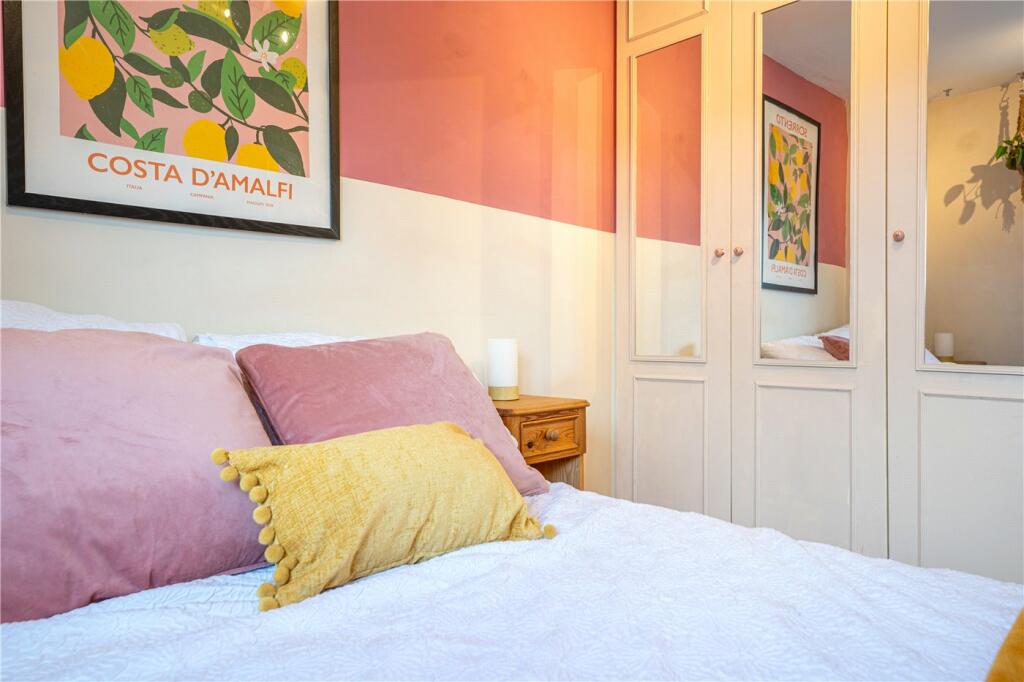 Additional property image - Binswood Avenue, Leamington Spa, Warwickshire, CV32