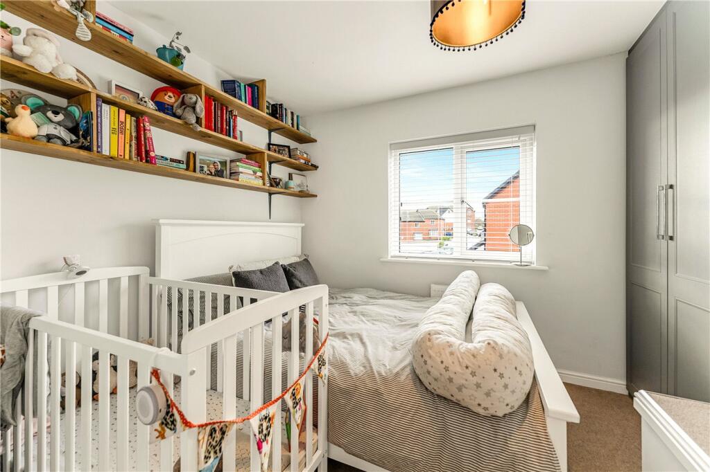 Additional property image - Burgundy Gardens, Leamington Spa, Warwickshire, CV31
