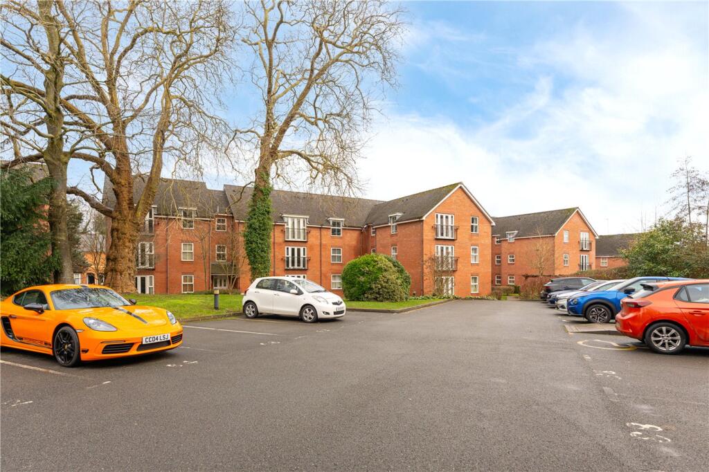 Additional property image - Romani Close, Warwick, Warwickshire, CV34
