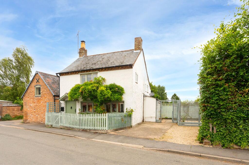 Main image of property: Church Road, Long Itchington, Southam, Warwickshire, CV47