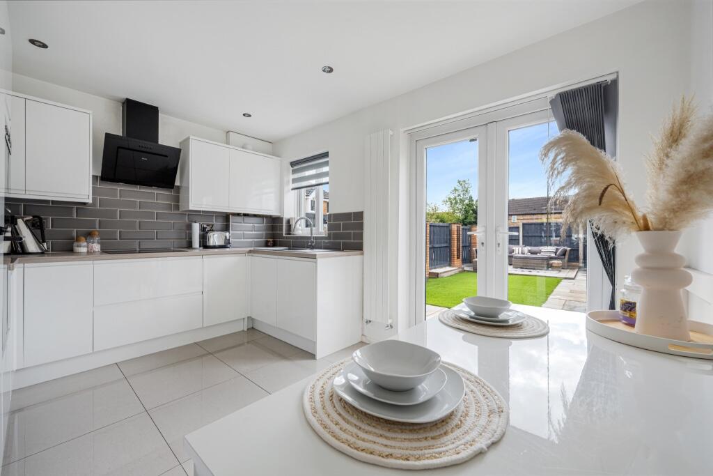 Main image of property: The Spinney, Burnley