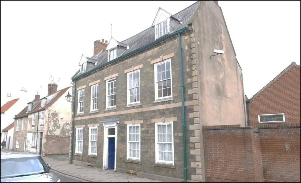Main image of property: Castlegate House, 49 Castlegate, Grantham NG31 6SN
