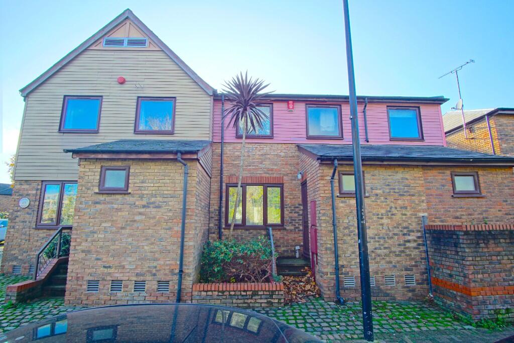 Main image of property: Lagado Mews, London, SE16