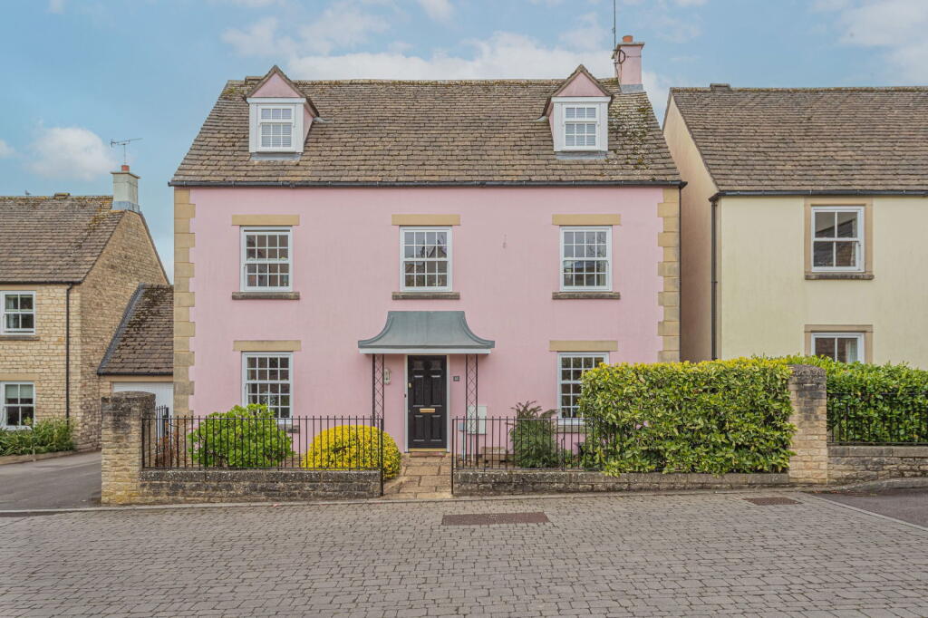 Main image of property: Beaumont Square, Wotton-under-Edge