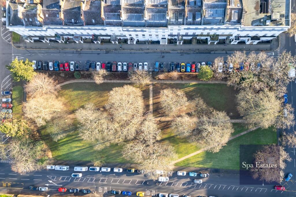 Additional property image - Discreet Listing - Over 1000 sq ft with balcony views over Clarendon Square Gardens