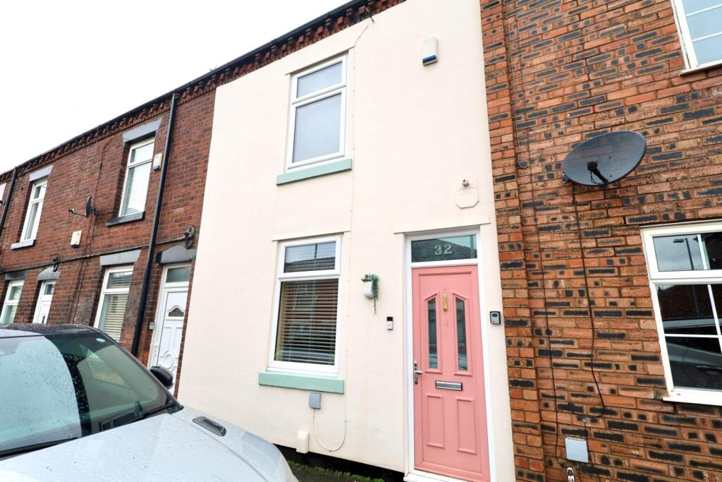 Main image of property: Hilton Lane, Worsley