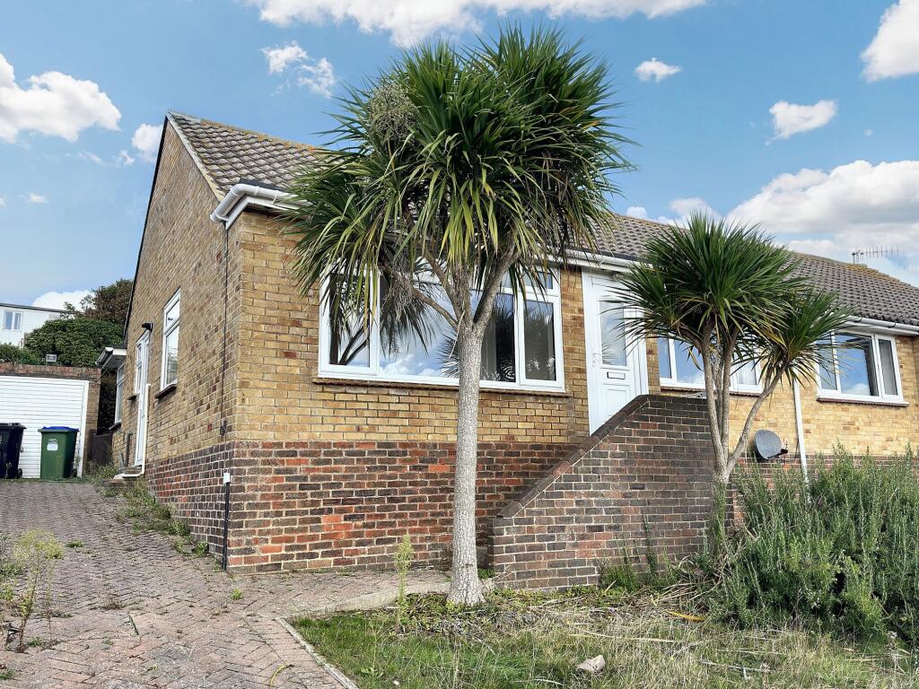 Main image of property: Cissbury Crescent, Saltdean, BN2 8RH