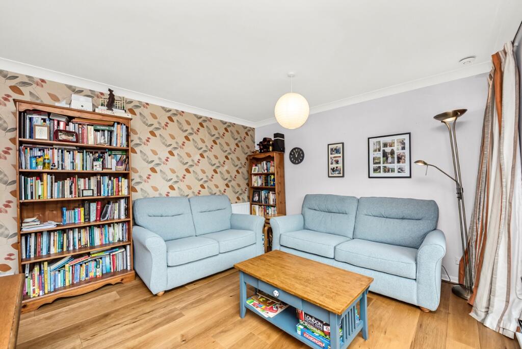 Main image of property: Worple Road, London, SW19