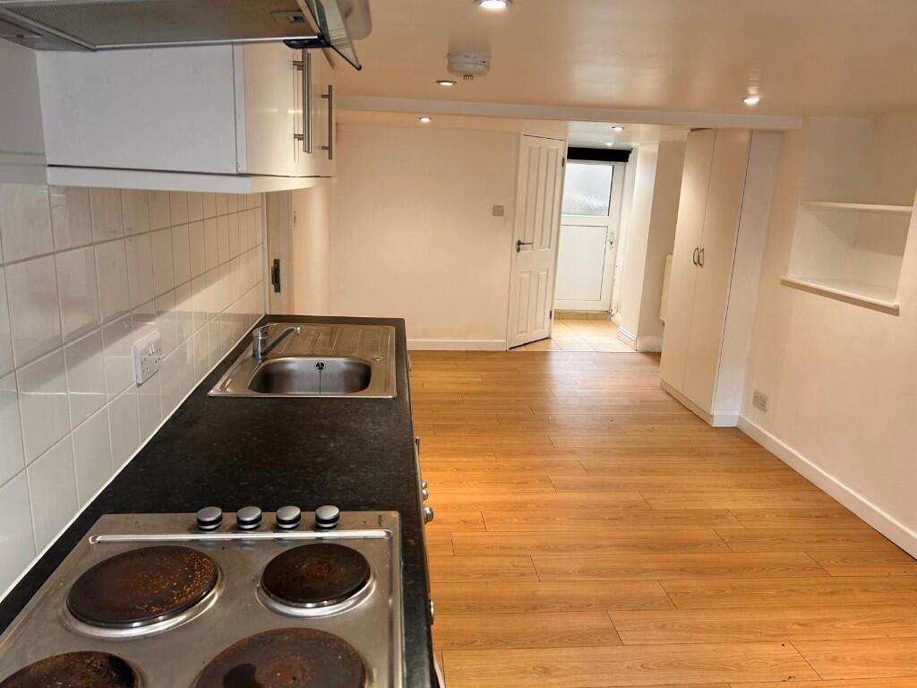 Main image of property: Waller Road, London, SE14