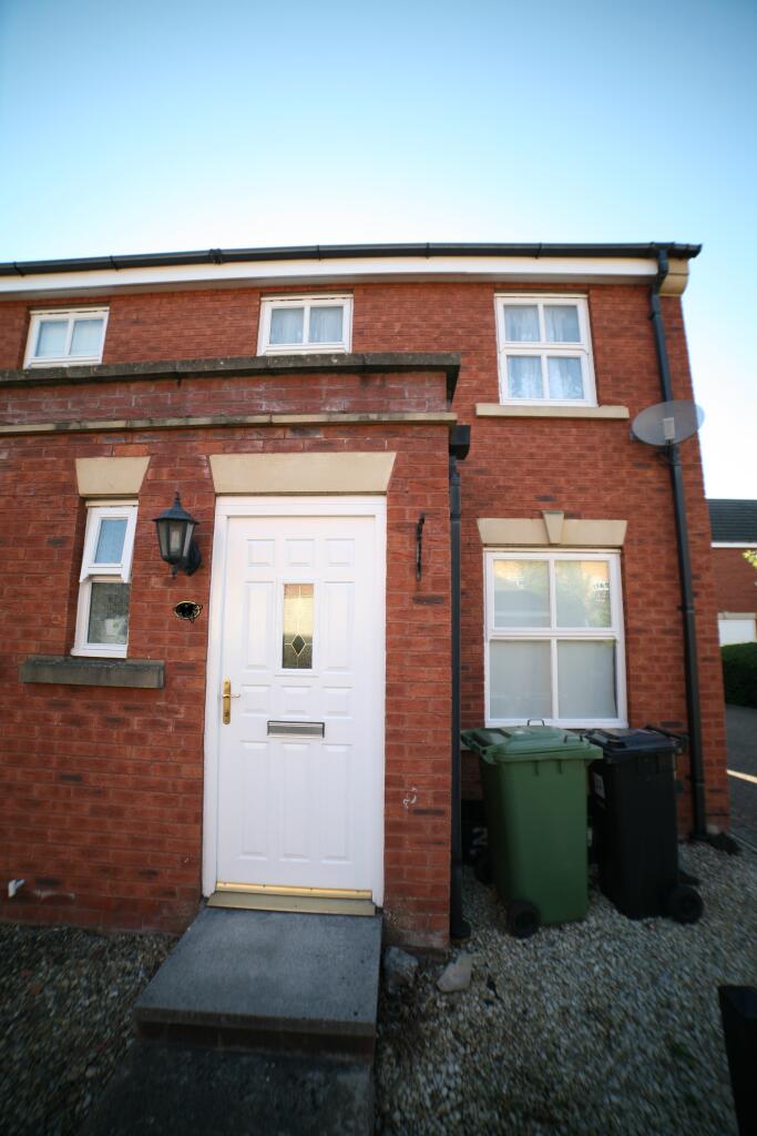 3 bedroom semi-detached house for rent in Paxton, Stapleton, Bristol, Gloucestershire, BS16