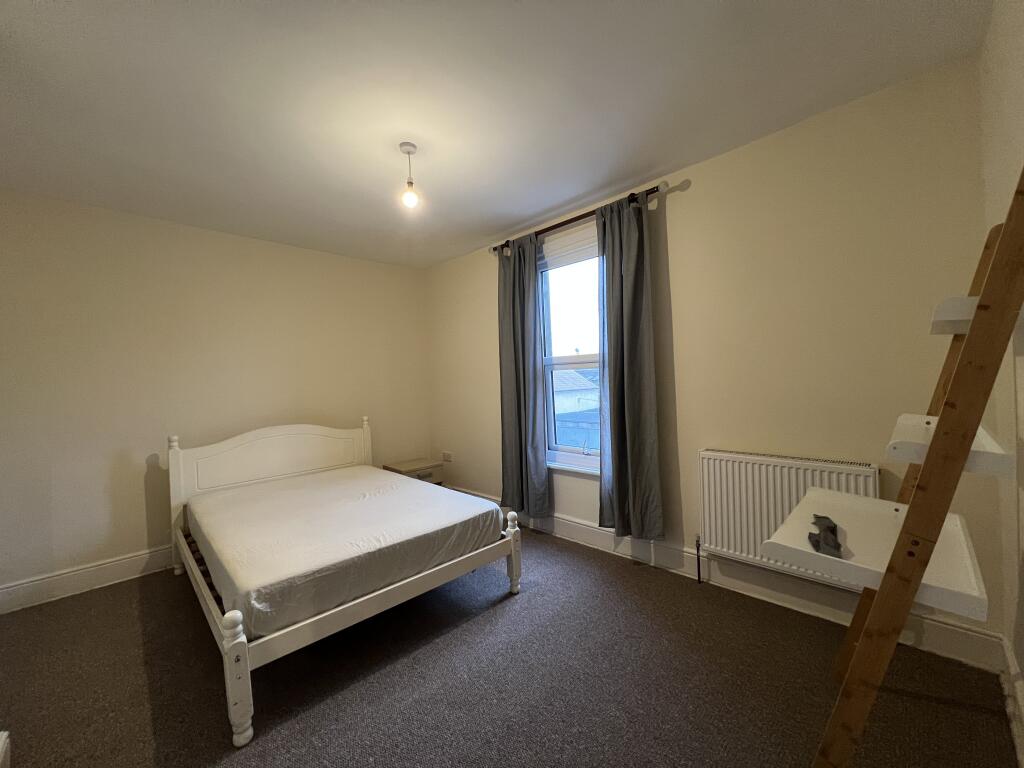 Additional property image - A Gloucester Road, Horfield, Bristol,