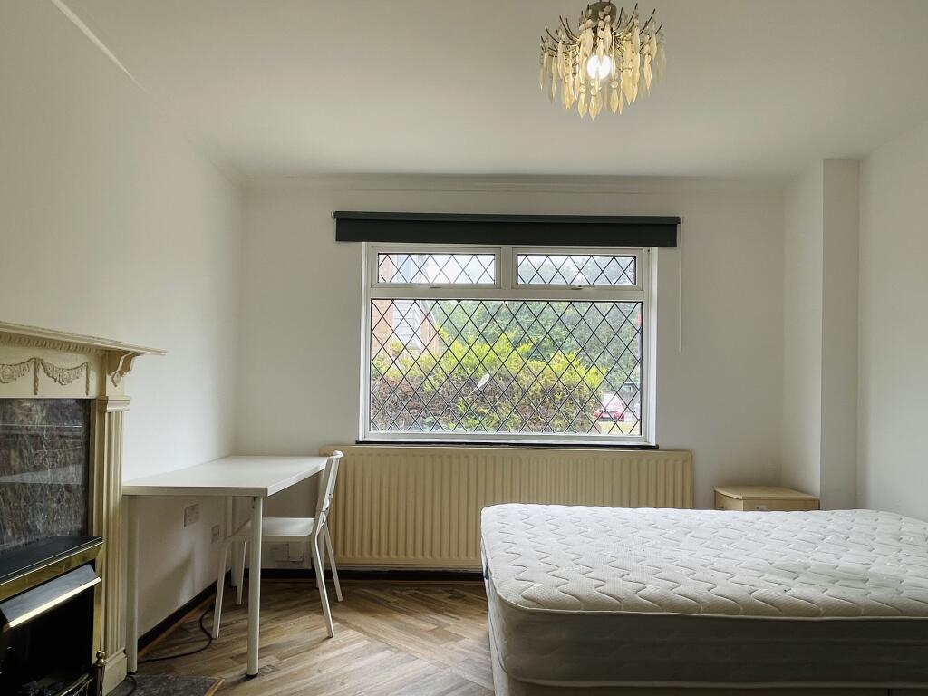 Additional property image - Whinchat Gardens, Bristol,