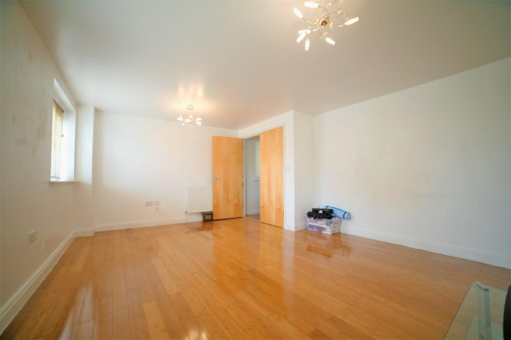 Additional property image - Parade Court, Bristol,