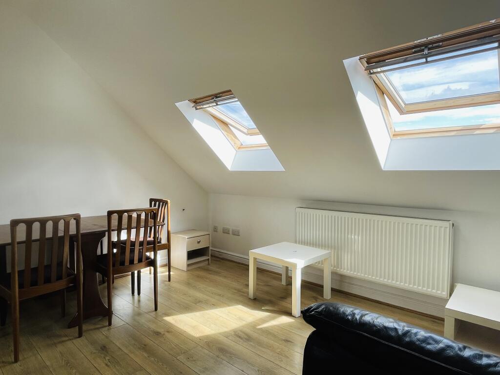 Additional property image - a Alberton Road, Bristol,