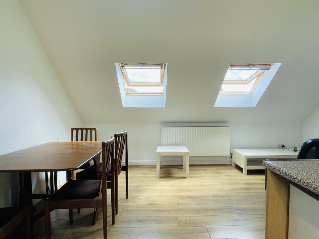 Additional property image - a Alberton Road, Bristol,