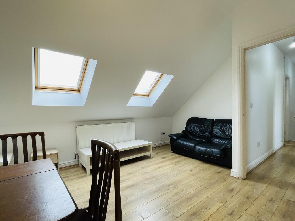 Additional property image - a Alberton Road, Bristol,