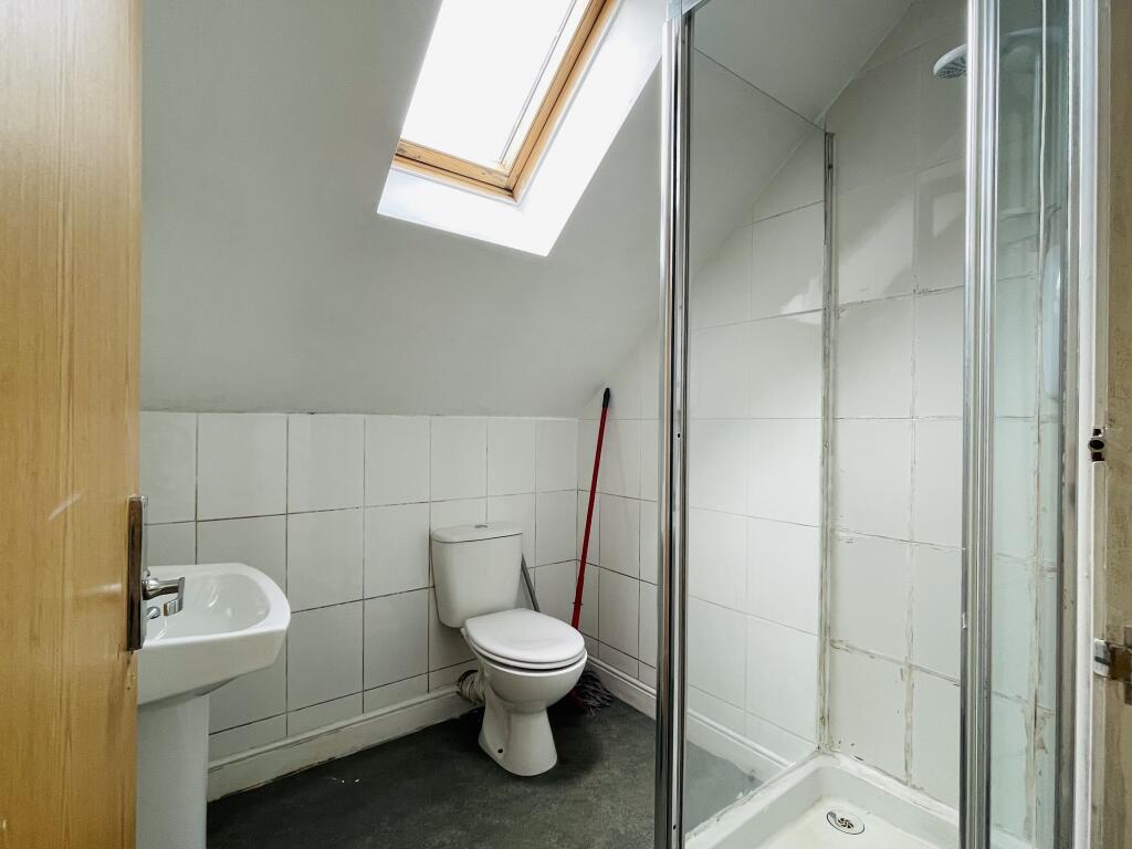 Additional property image - a Alberton Road, Bristol,