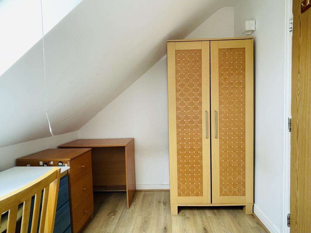 Additional property image - a Alberton Road, Bristol,