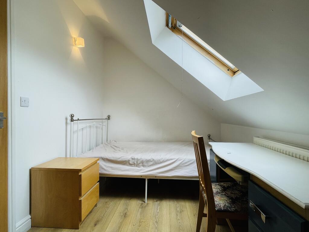 Additional property image - a Alberton Road, Bristol,