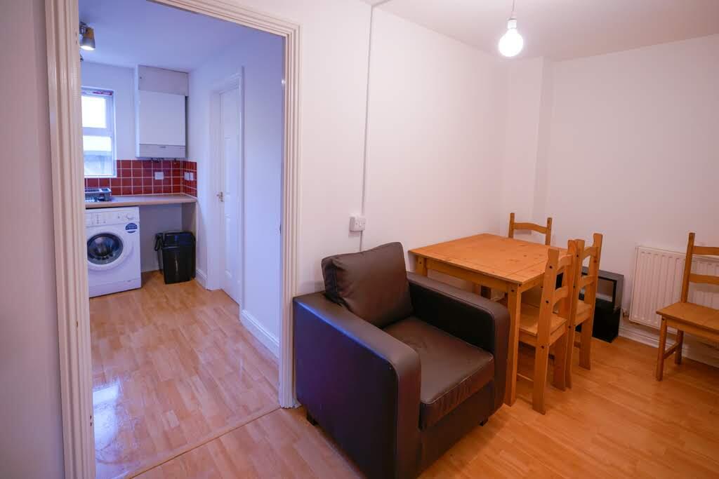 Additional property image - Casson Drive, Stapleton, Bristol, Gloucestershire