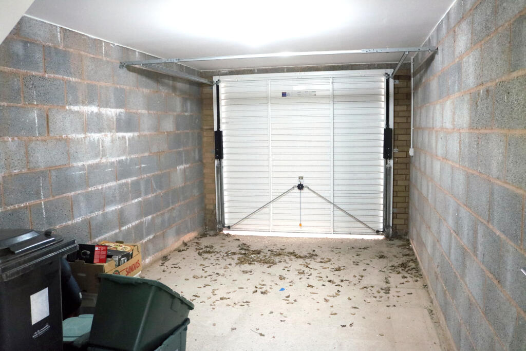 Additional property image - Wood Street, Patchway, Bristol, Gloucestershire