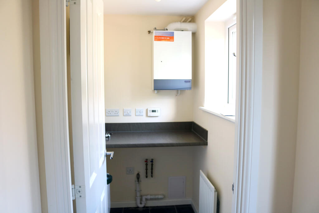 Additional property image - Wood Street, Patchway, Bristol, Gloucestershire
